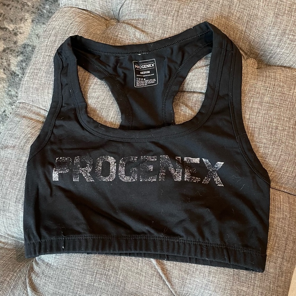 THROWBAAAACK!!!! Progenex sports bra